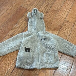Carter’s 6 Months Beary Cute jacket with hood and cute little bear. Soft & warm